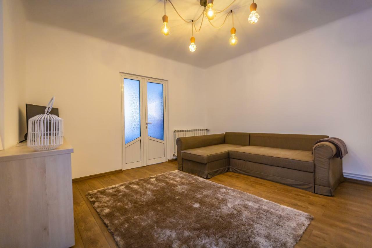 Central Apartment Braşov Exterior foto